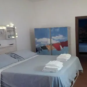 Chiaia Street Holiday Apartment